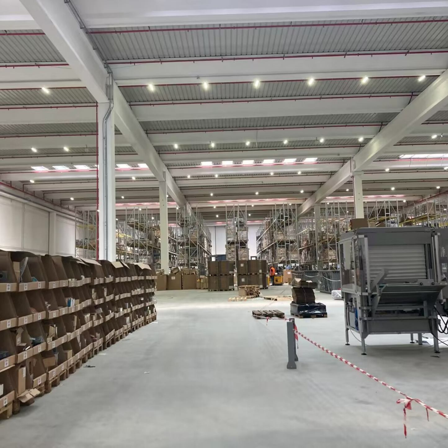 100W LED Linear High Bay – Dimmable, 2ft (60cm), 5000K, IP66, 160lm/W