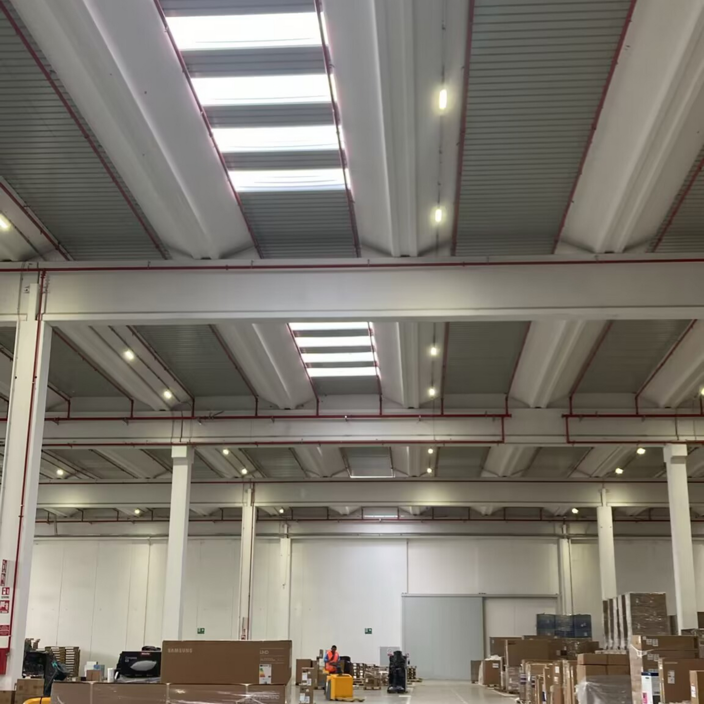 100W LED Linear High Bay – Dimmable, 2ft (60cm), 5000K, IP66, 160lm/W