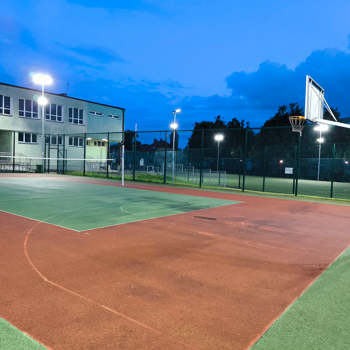 240W Slim LED Floodlight – 170lm/W, 5000K, IP66, Lumileds Chips