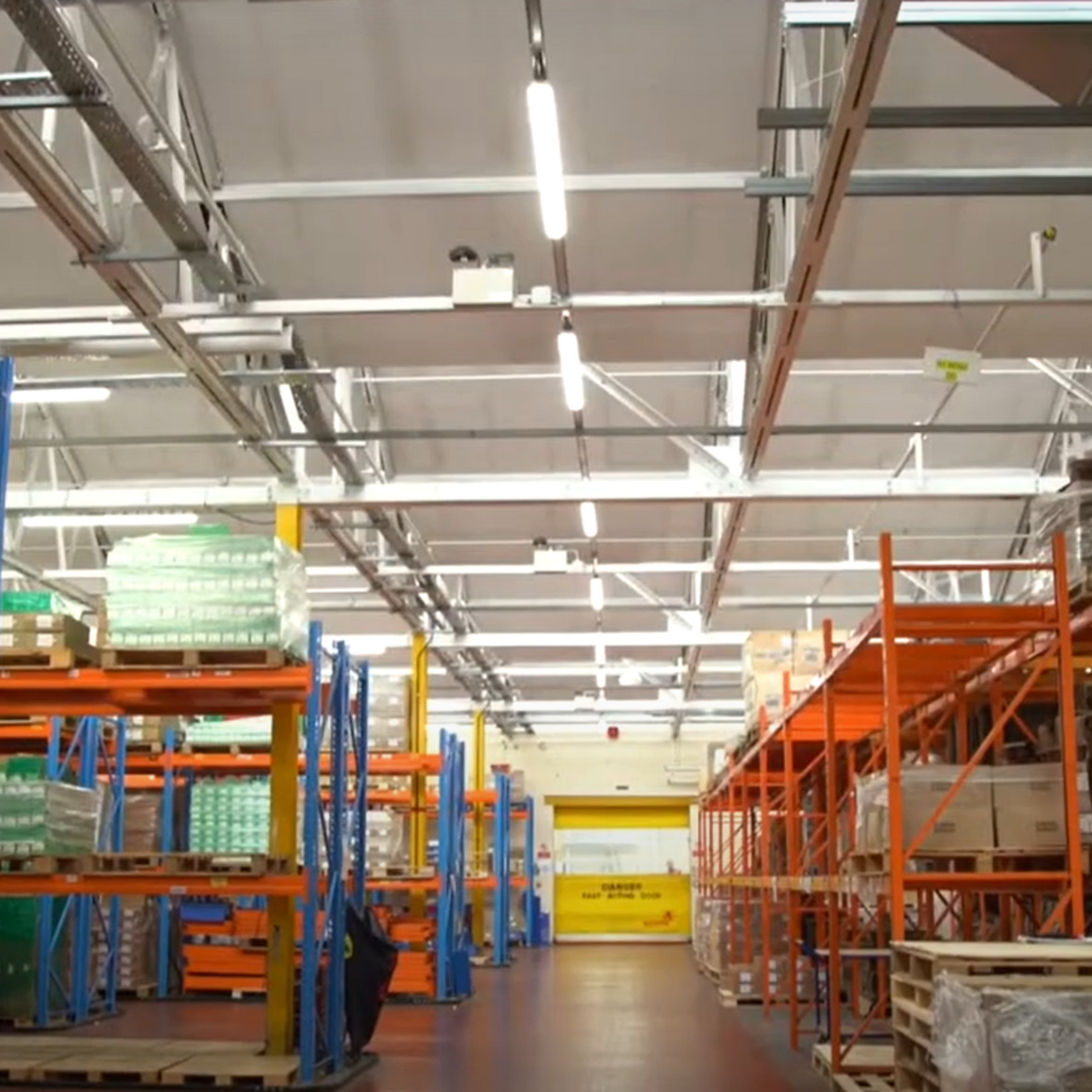 200W LED Linear High Bay – Dimmable, 4ft (120cm), 5000K, IP66, 160lm/W