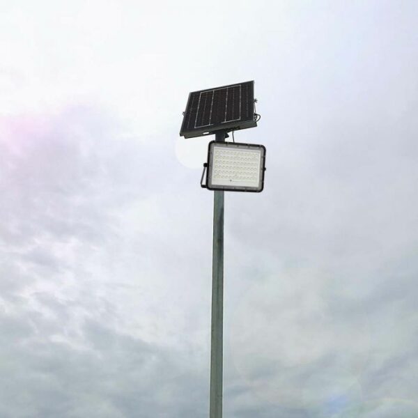 120W Led Solar Floodlight 3m Cable Smart IR Remote Fast Charge
